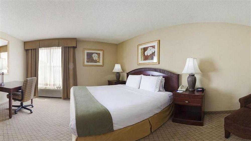 Holiday Inn Express Fairfield By Ihg Εξωτερικό φωτογραφία