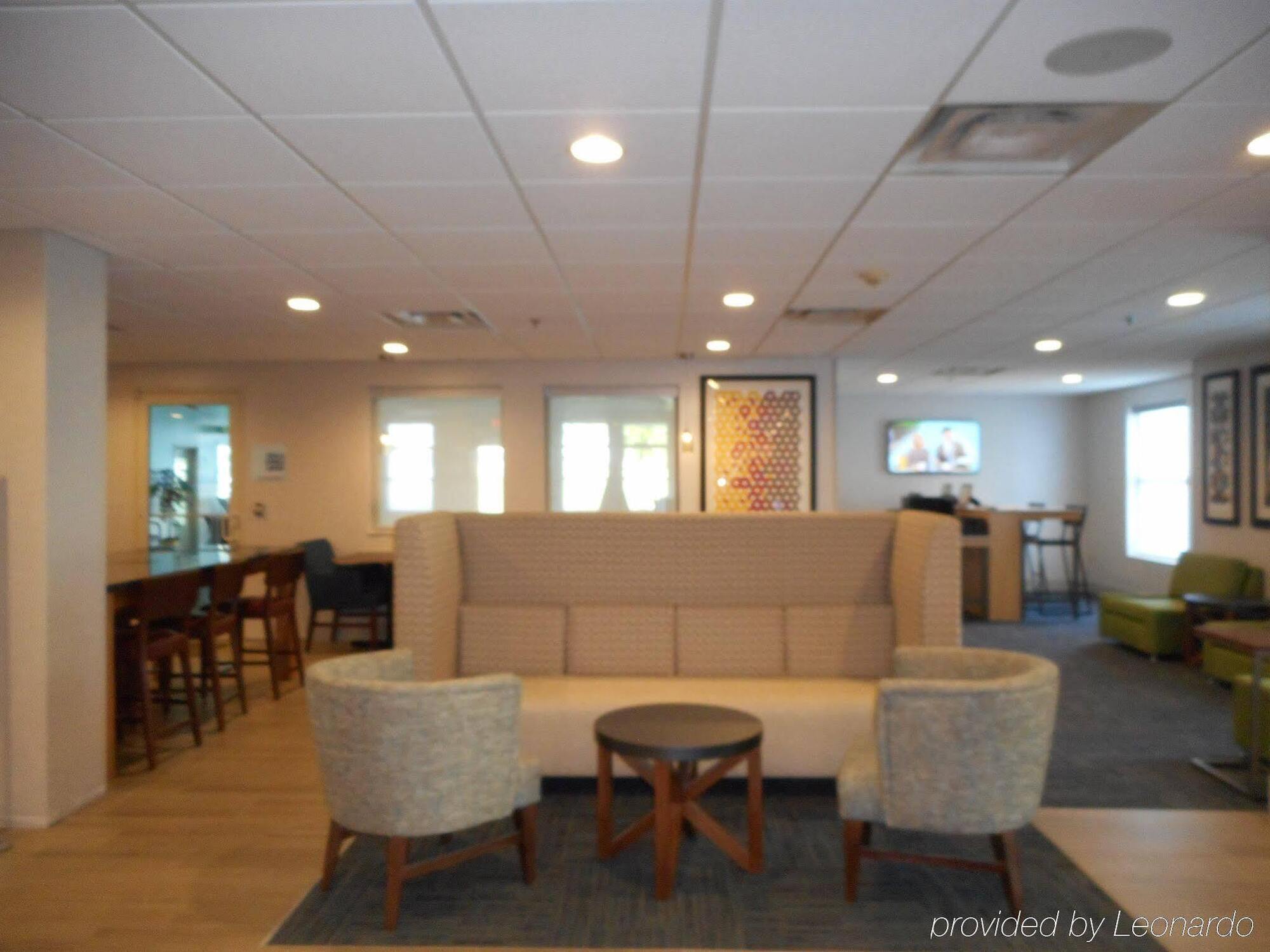 Holiday Inn Express Fairfield By Ihg Εξωτερικό φωτογραφία