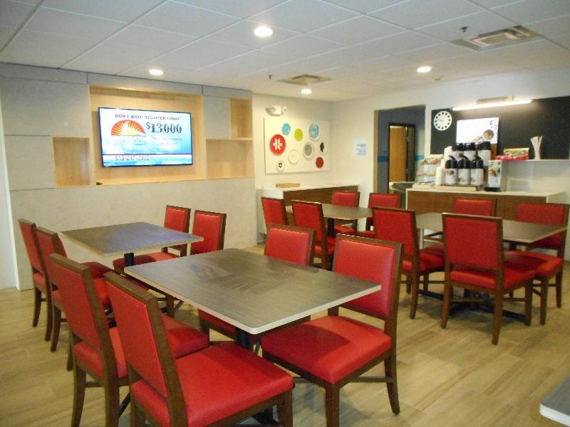 Holiday Inn Express Fairfield By Ihg Εξωτερικό φωτογραφία